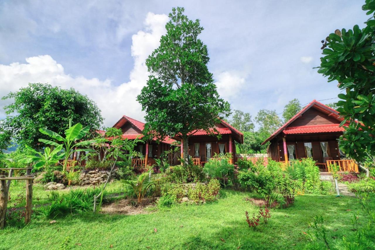 Ayu Hill Bungalows Toyapakeh Esterno foto