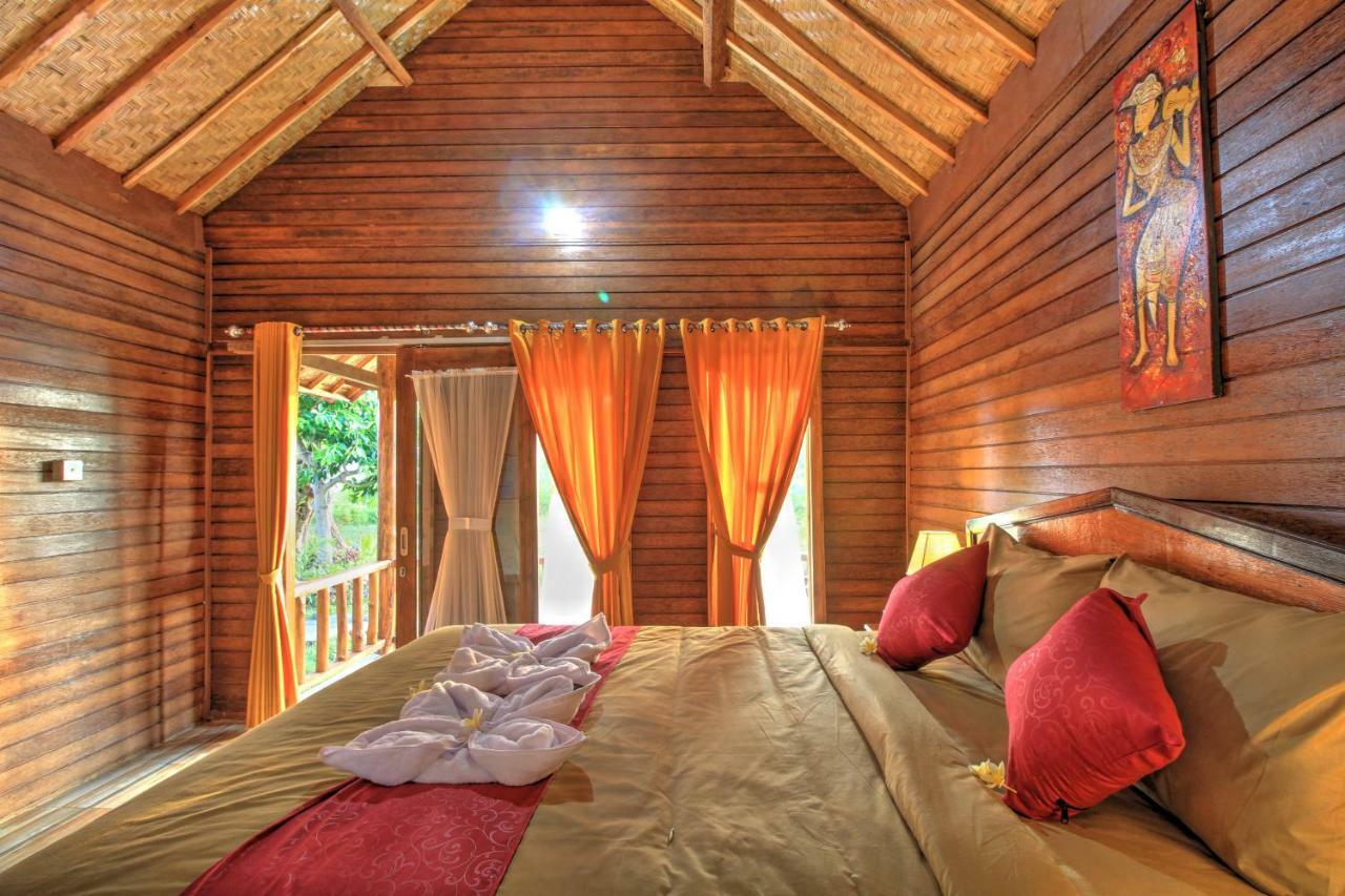 Ayu Hill Bungalows Toyapakeh Esterno foto